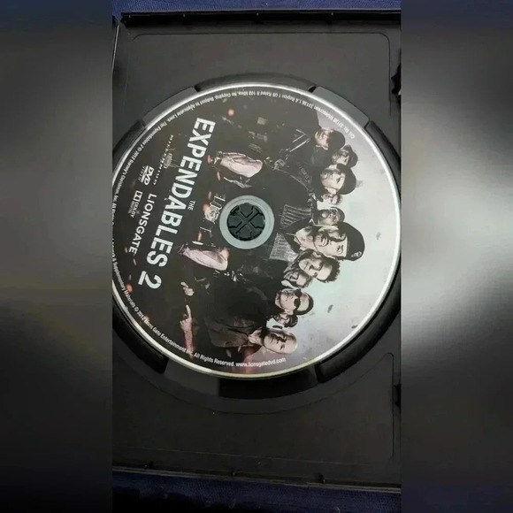 The Expendables 2 DVD (EUC) - Picture 3 of 4